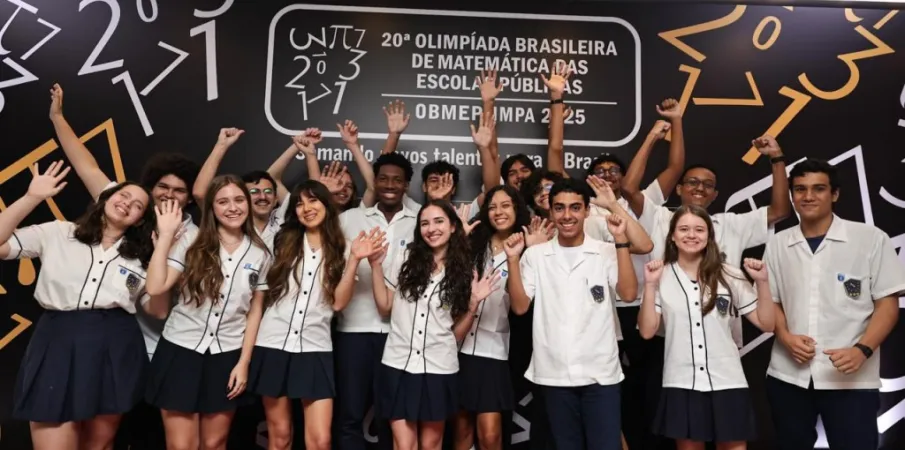 Obmep premia 682 estudantes com medalhas de ouro em cerim�nia