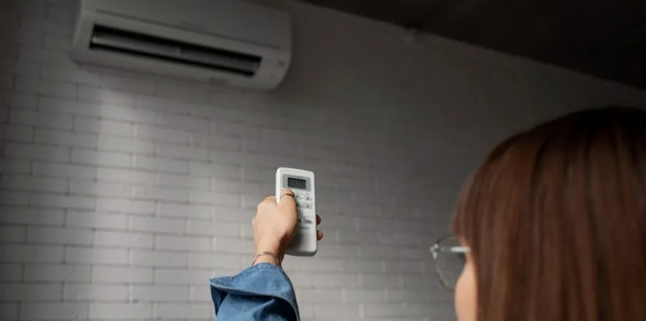 Ar-condicionado no calor de Cuiab�: aparelho ligado 8 horas por dia pode acrescentar mais de R$ 200 � conta de luz
