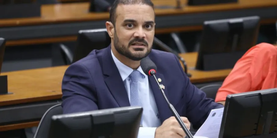 Proposta para reduzir maioridade penal em crimes muito graves � protocolada na C�mara