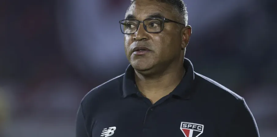Roger Machado � demitido do S�o Paulo ap�s elimina��o na Copa do Brasil
