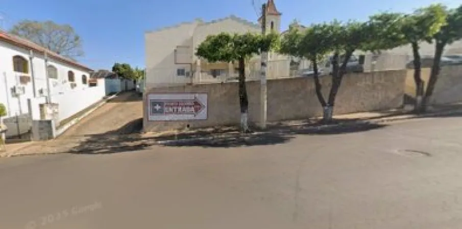 Idoso 'ressuscita' em funer�ria ap�s ser declarado morto por engano