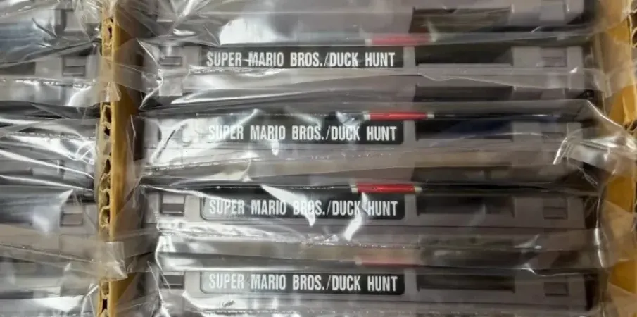 Caixa Esquecida Revela 97 Cartuchos Raros de Super Mario e Duck Hunt