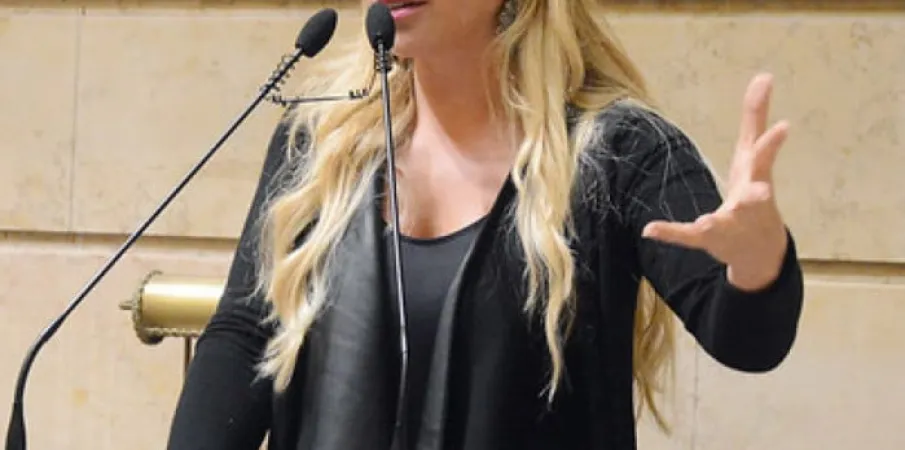 Ex-vereadora Veronica Costa � mandada prender por torturar ex-marido