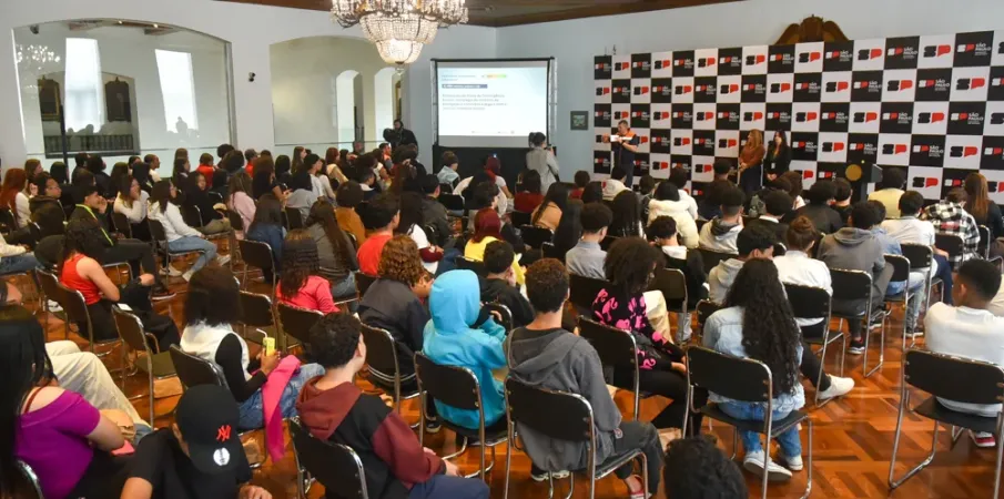 Professores de SP aprendem a preparar escolas contra tempestades e ondas de calor do El Ni�o